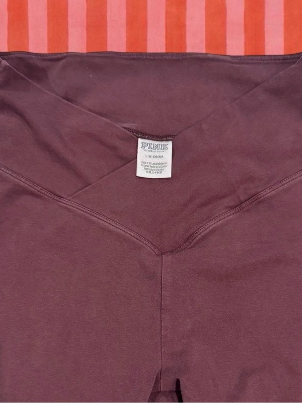 PINK Victoria's Secret Plum Burgundy Leggings